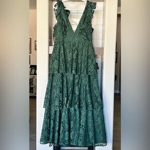Beautiful lace dress from Lulus